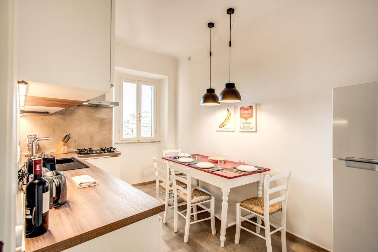 Cavour Attic With Terrace Apartment Rome Luaran gambar
