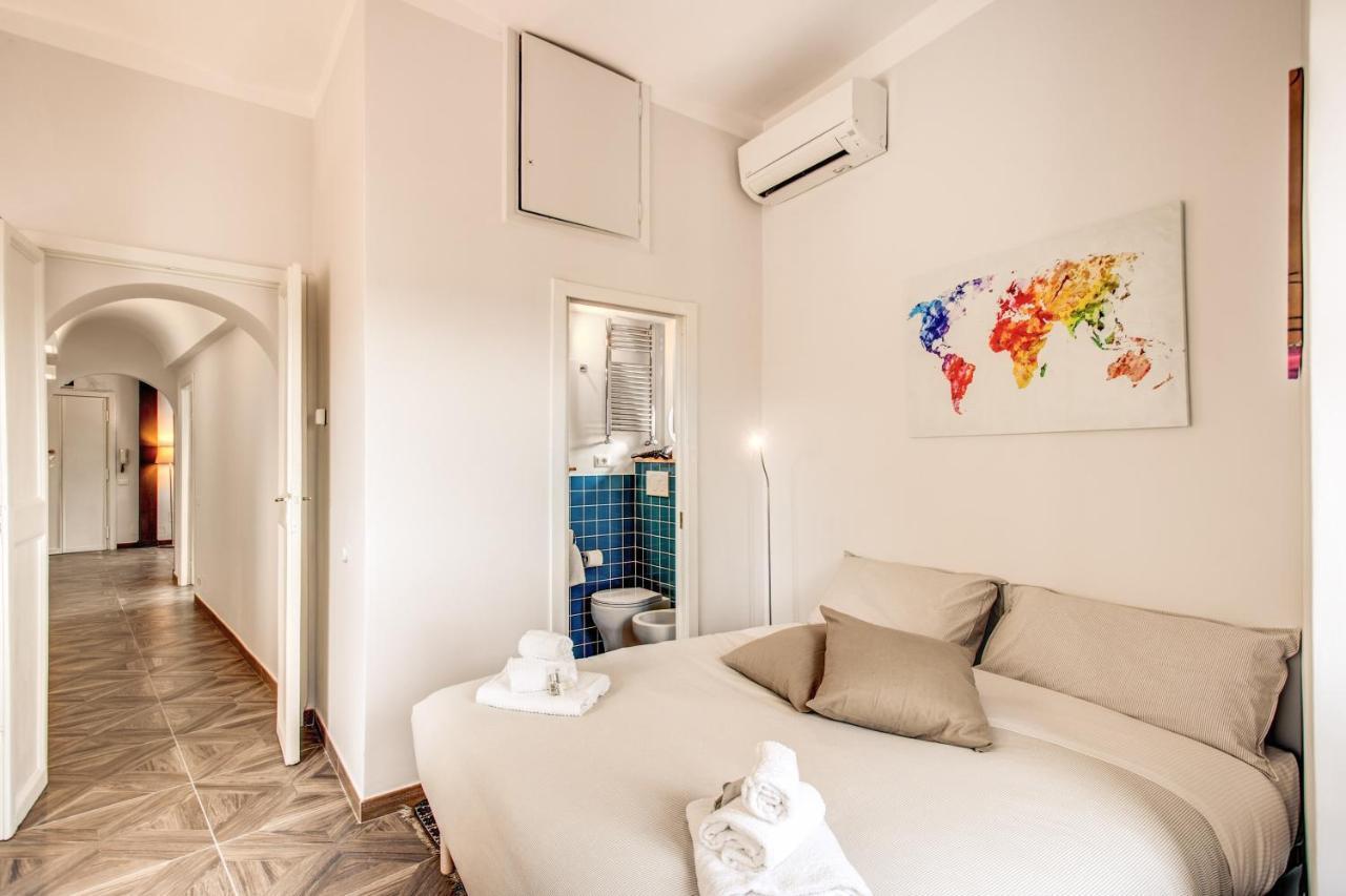 Cavour Attic With Terrace Apartment Rome Luaran gambar